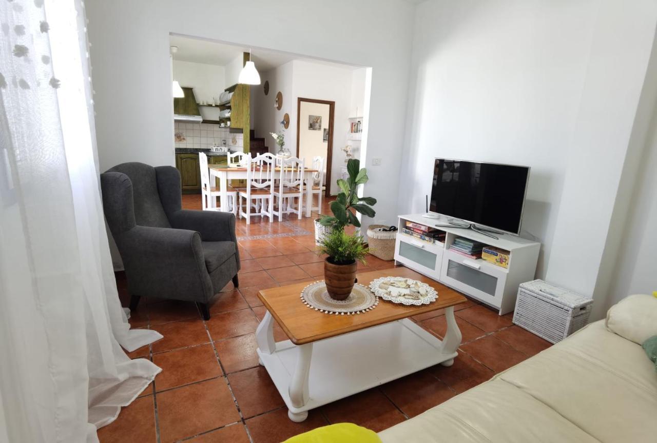 Apartamentoscasajulia La Santa Extérieur photo