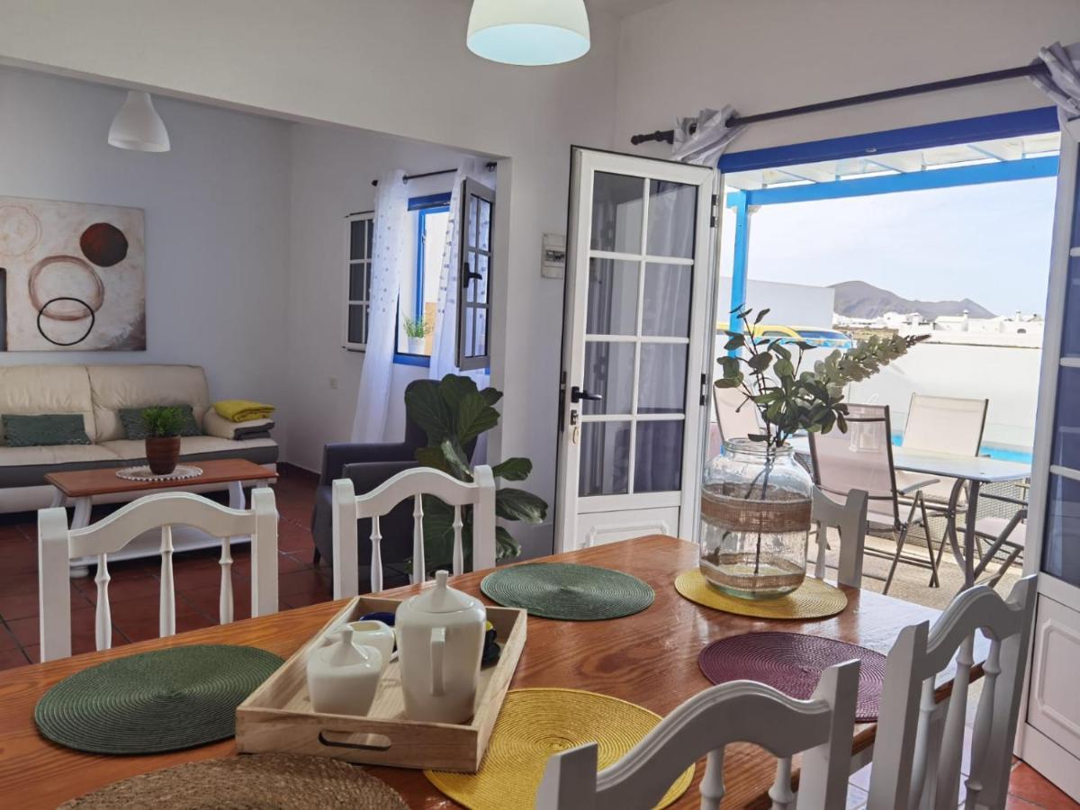 Apartamentoscasajulia La Santa Extérieur photo